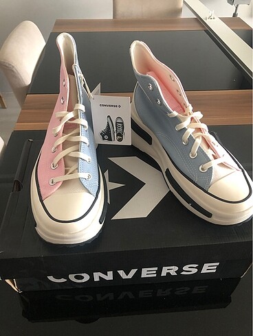 40 Beden mavi Renk ORJİNAL CONVERSE 40 NUMARA