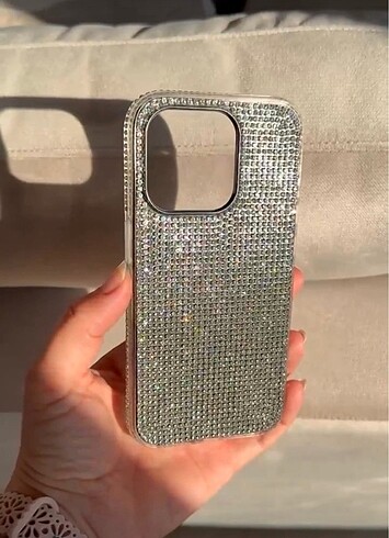 Parlak kristal taşlı tasarım telefon kılıfı