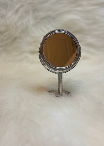 Kristal taşlı tasarım ufak boy Masaüstü Makyaj Aynası - Görsel 3