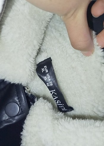 Kaside deri peluşlu mont - Görsel 3