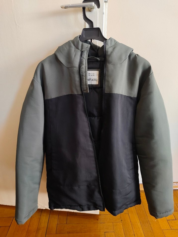 Erkek çocuk mont haki-siyah renk - Görsel 3