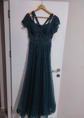 Boncuk İşlemeli Uzun abiye - Görsel 3