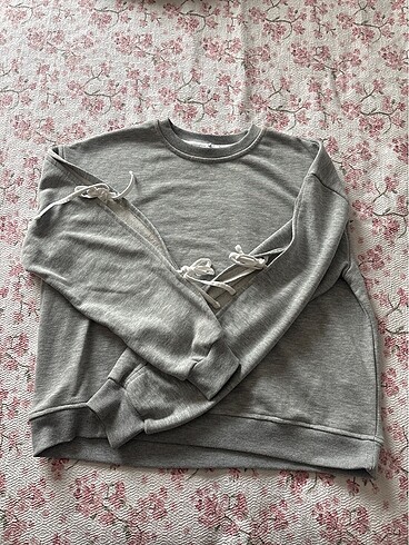 Yırtmaçlı Sweat