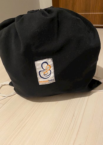 Kırmızı Bebek Taşıyıcı - Görsel 4