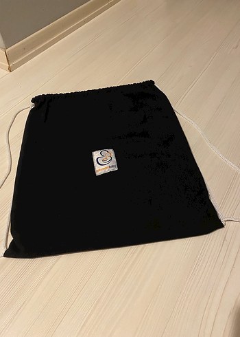 Kırmızı Bebek Taşıyıcı - Görsel 2