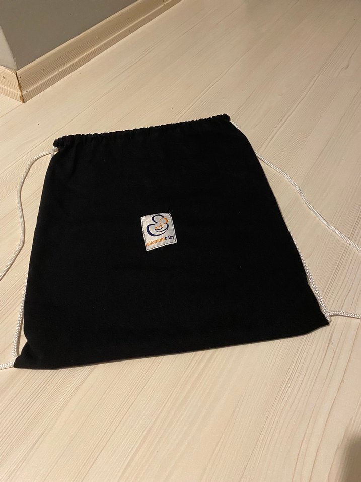 Kırmızı Bebek Taşıyıcı - Görsel 2