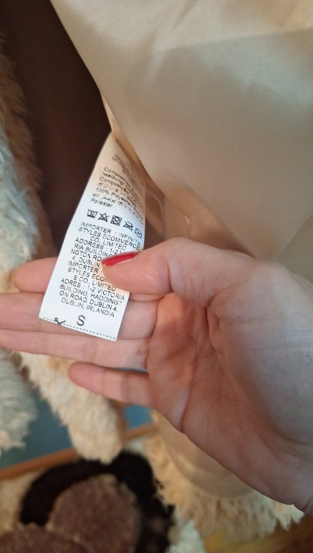 Krem Renk Uzun Kürk Detaylı Kadın Kaban - Görsel 2