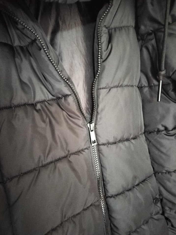 Siyah Uzun Kadın Şişme Mont - Görsel 4