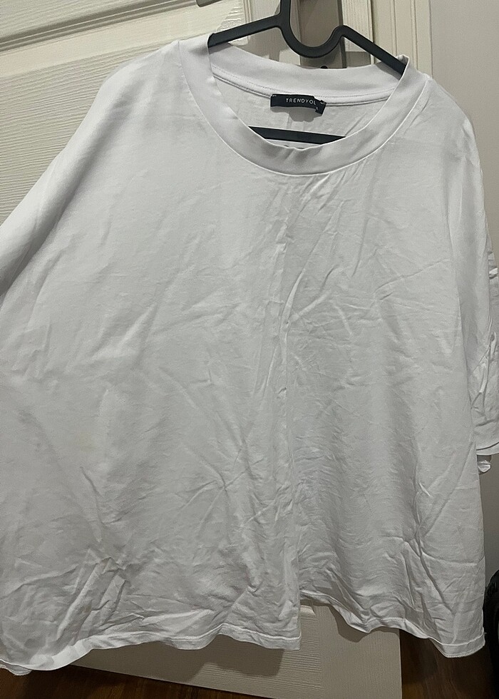 Beyaz tişört - Görsel 2