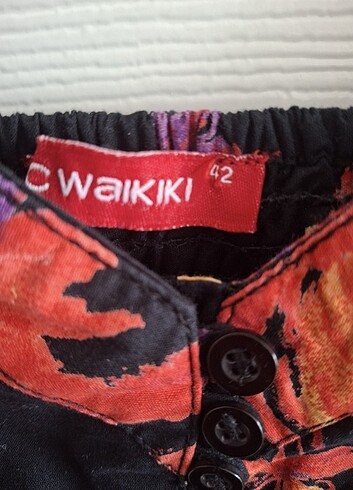 LC Waikiki Jile elbise