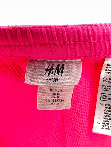 38 Beden pembe Renk H&M Mini Şort %70 İndirimli.