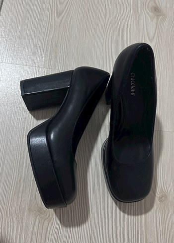 Topuklu Ayakkabı - Görsel 2