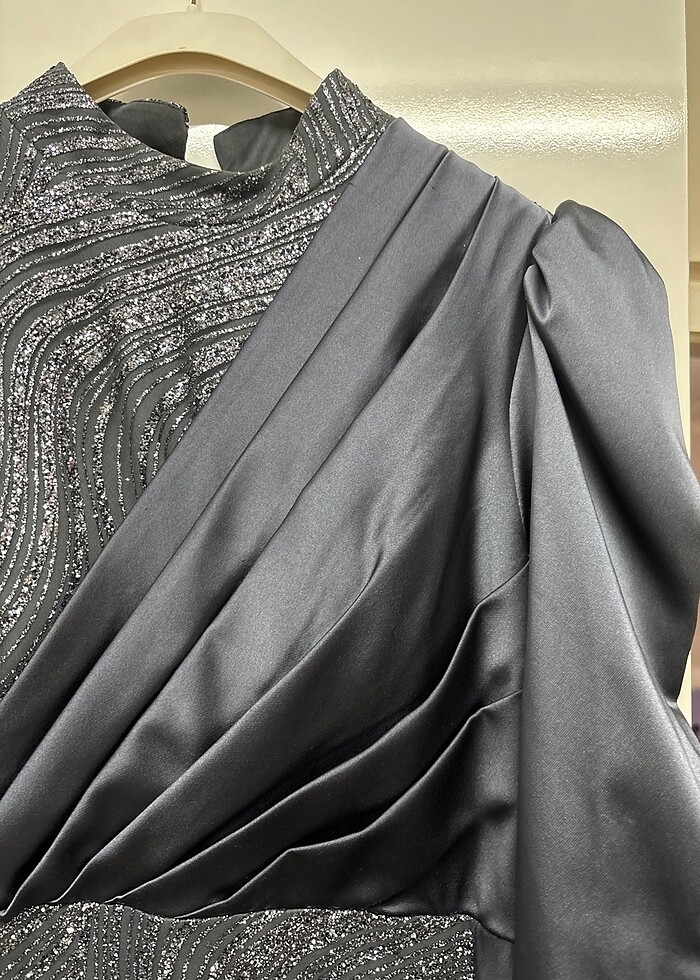 Gri Parıltılı Tesettür Abiye - Görsel 5