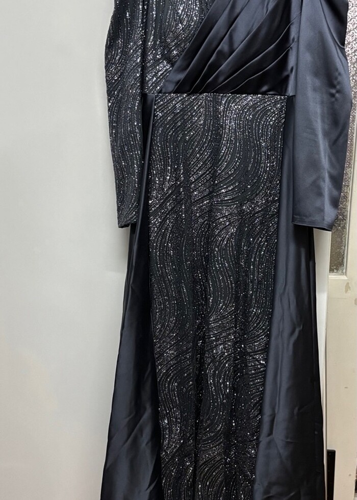 Gri Parıltılı Tesettür Abiye - Görsel 3