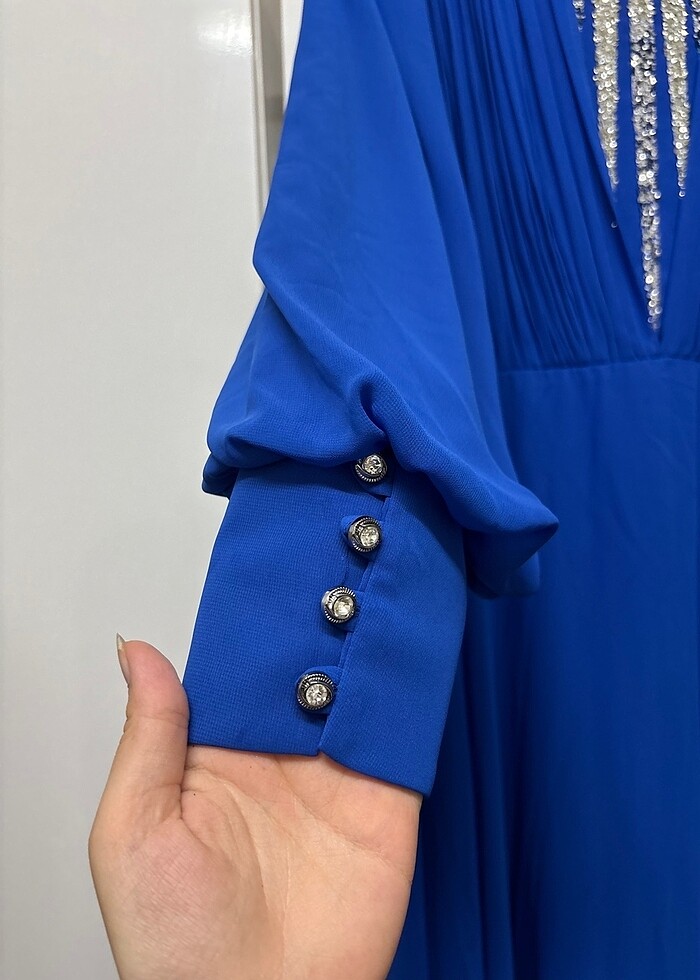 Saks Mavisi Şifon Taşlı Tesettür Abiye - Görsel 3