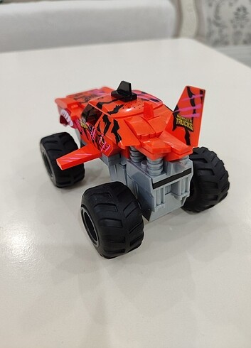 Beden Renk Hotwheels LEGO araba