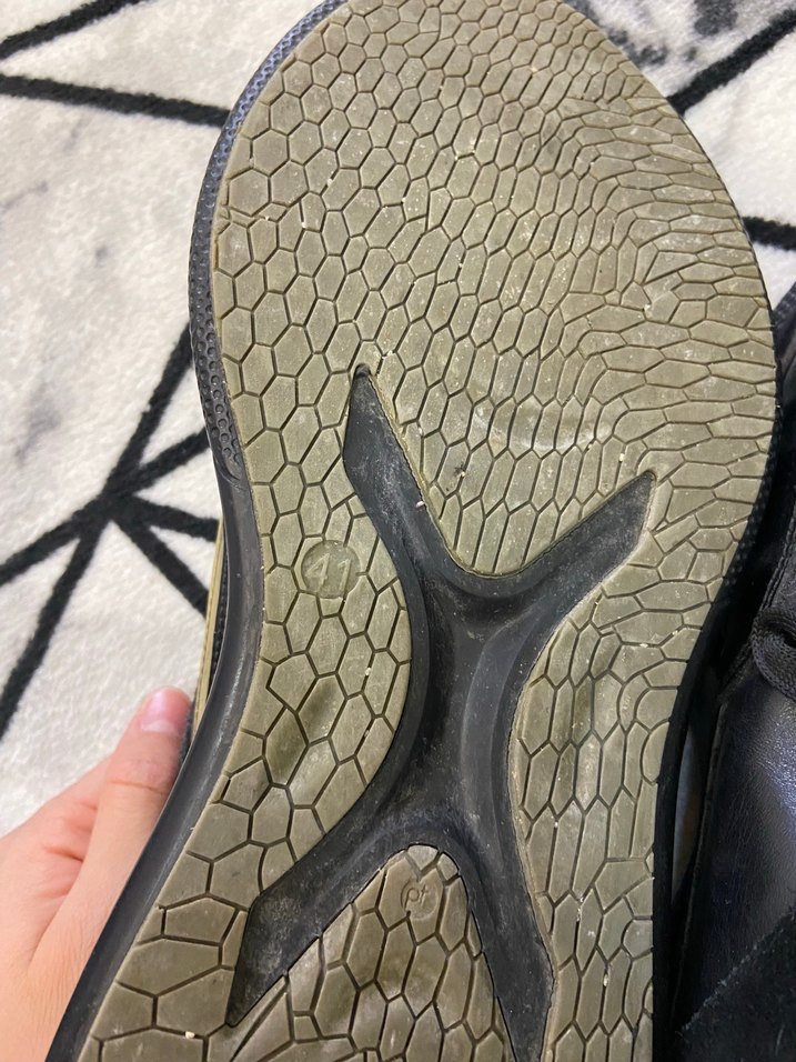 Parlak Desenli Siyah Erkek Spor Ayakkabı - Görsel 4