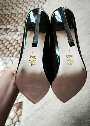 37 Beden siyah Renk Parlak Siyah Deri Stiletto Topuklu Kadın Ayakkabı