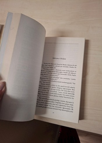 YILDIZ GEZGİNİ JACK LONDON - Görsel 4