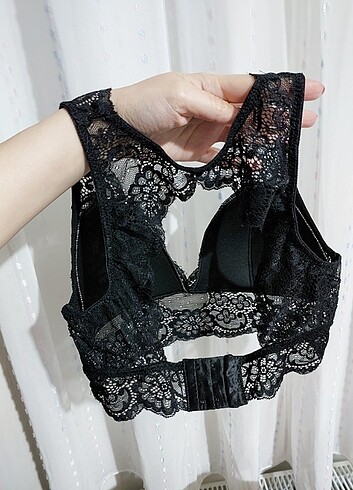 s Beden Dantelli bralet