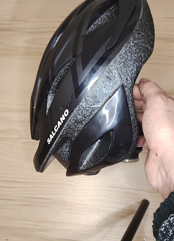 Salcano temiz durumda sıfır ayarında bisiklet kaskı - Görsel 2