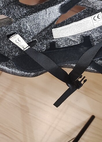 Salcano temiz durumda sıfır ayarında bisiklet kaskı - Görsel 7