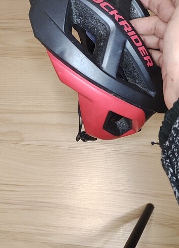 Rockrider bisiklet kaskı S beden genel olarak temiz durumda - Görsel 3