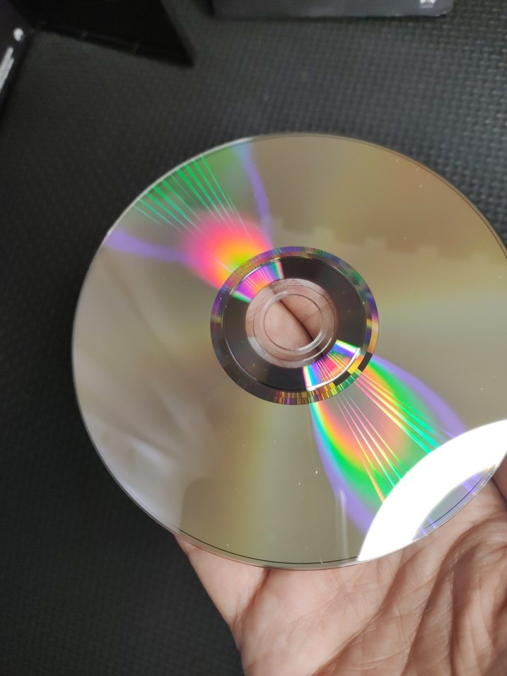 Tiffany Kahrel CD Albümü - Breakfast at Tiffany's - Görsel 4