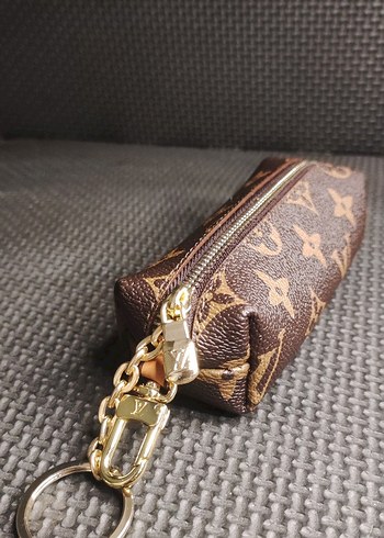 Louis Vuitton Fermuarlı Kahverengi Parlak Kadın Anahtarlık - Görsel 2