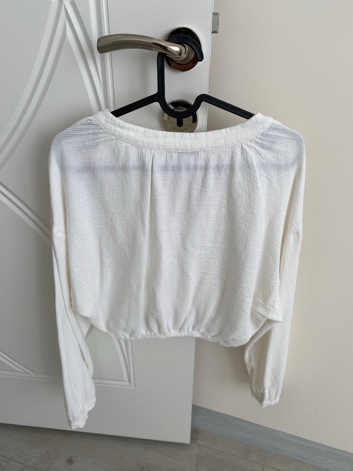 Kadın Beyaz Keten Uzun Kollu V Yaka Bluz - Görsel 2