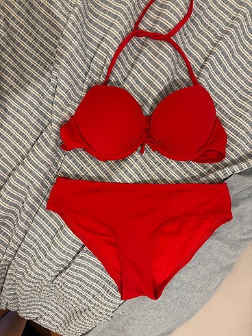 m Beden kırmızı Renk Penti Bikini Takımı