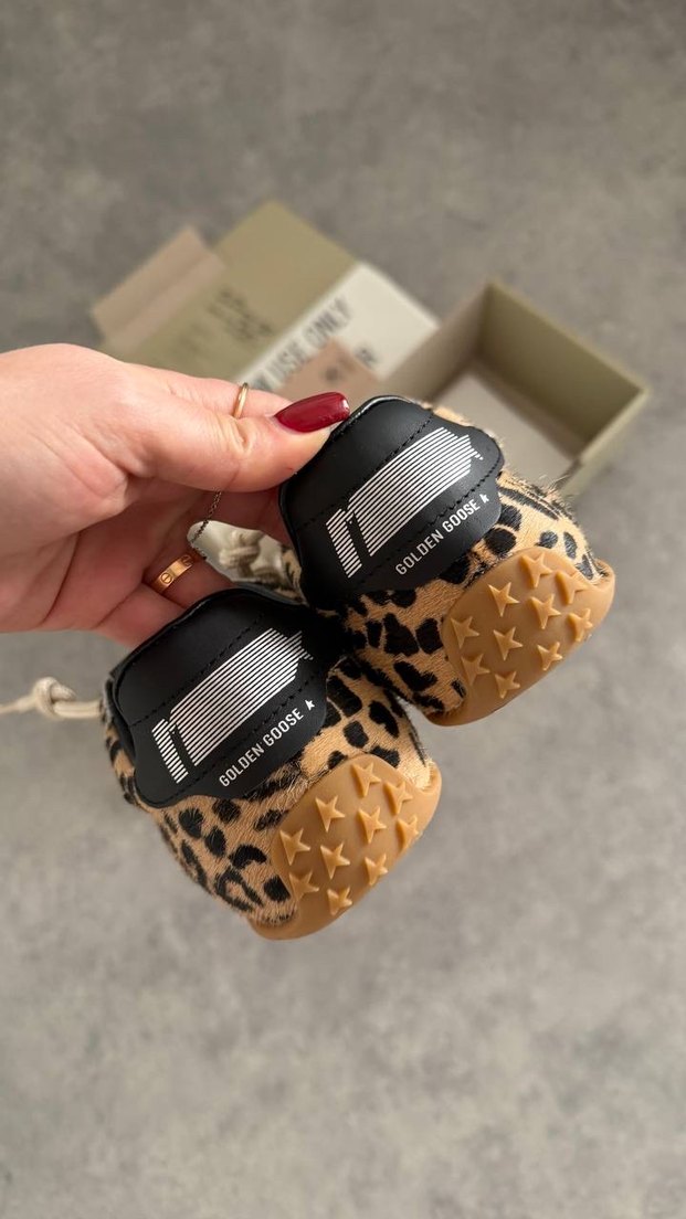 Golden goose - Görsel 2