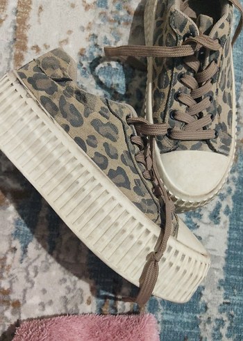 Kahverengi Yılan Desenli Platform Spor Ayakkabı - Görsel 2