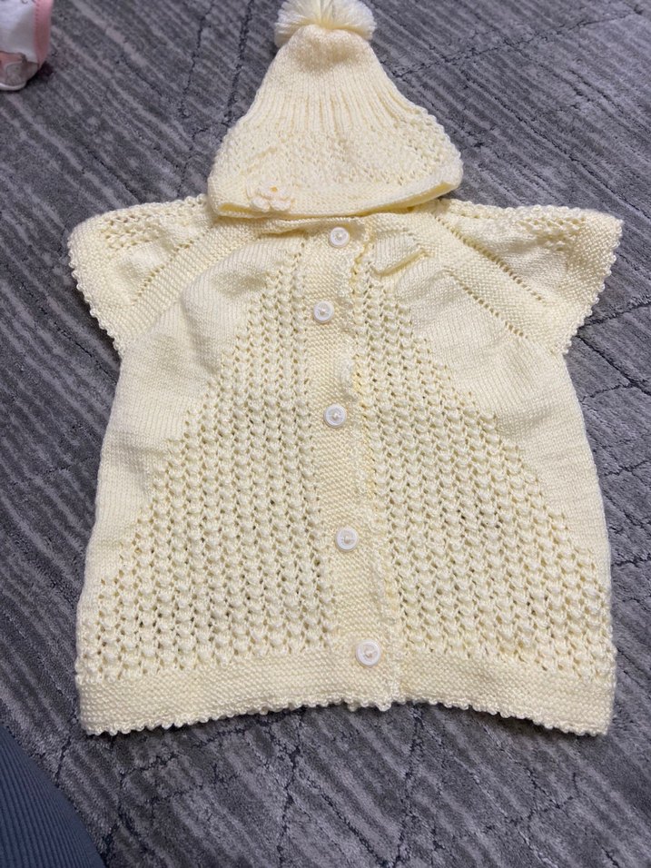 Kız çocuğu örgü yelek ve elbise - Görsel 2