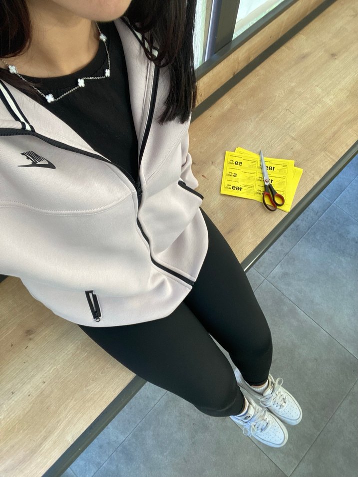 Nike Tech Fleece Pembe - Görsel 3