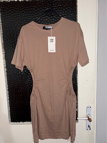 Bershka Bershka elbise