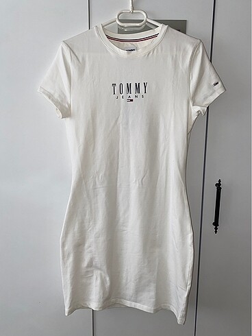tommy hilfiger elbise