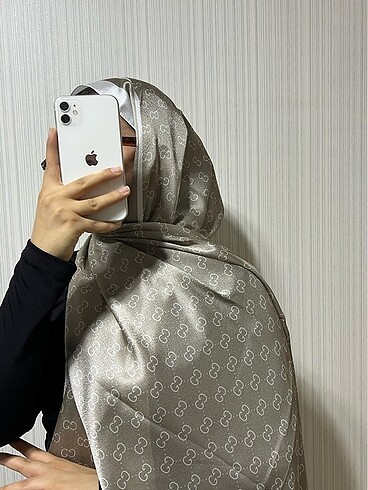 Gucci Vual İpek
