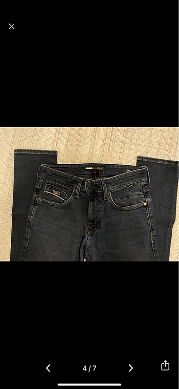 30 Beden Mavi markalı jean