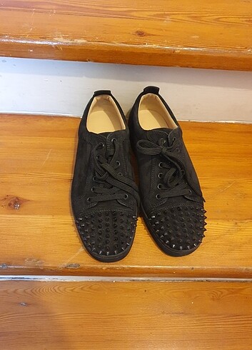 Christian Louboutin Christian louboutin