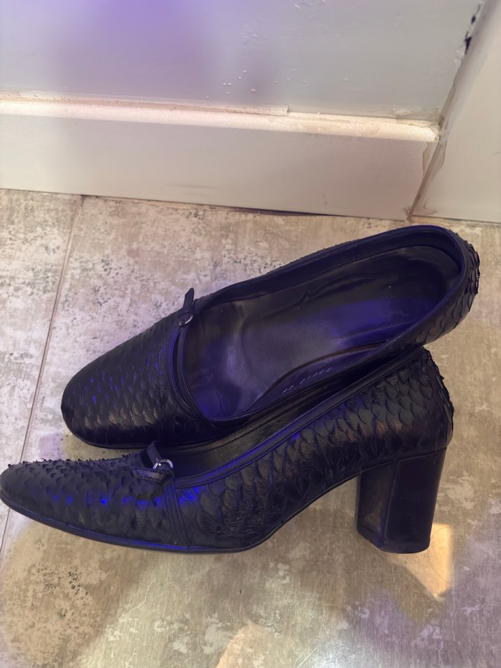 Kemerli Siyah Yılan Desenli Topuklu Kadın Ayakkabı - Görsel 5