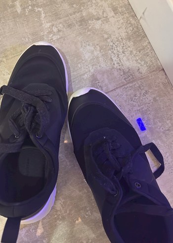 Siyah Kadın Spor Ayakkabı - Görsel 3