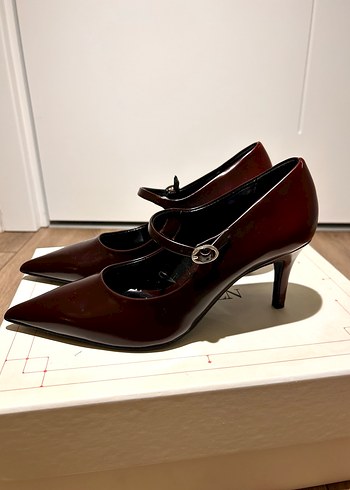 Bordo Deri Tokalı Stiletto - Görsel 5