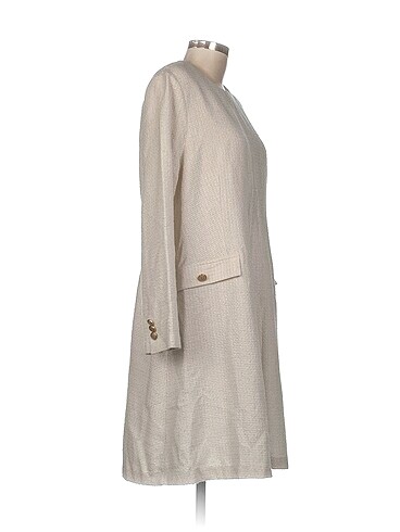 H&M H&M Kısa Elbise %70 İndirimli.