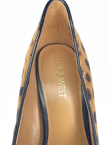 36 Beden çeşitli Renk Nine West Stiletto %70 İndirimli.