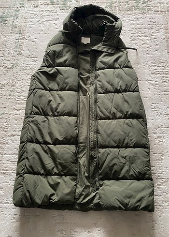 H&M KAPÜŞONLU HAKİ POFUDUK YELEK - Görsel 2