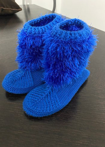 El Yapımı Mavi Kışlık Patik - Görsel 2