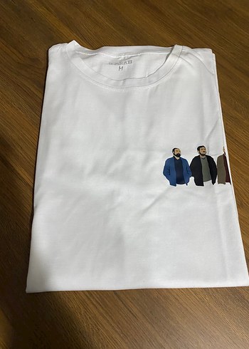 Gibi Tadında Üç Kafadar Tişört - Görsel 7