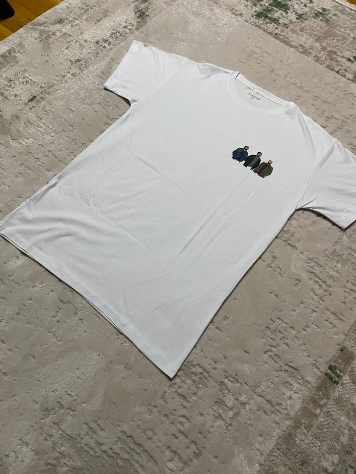 Gibi Tadında Üç Kafadar Tişört - Görsel 4