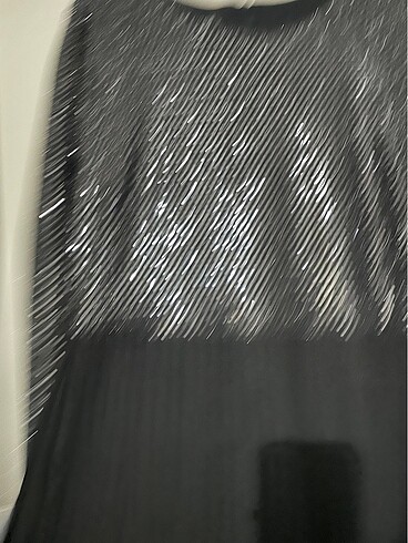 Üstü parlak eteği şifon Pileli abiye - Görsel 5